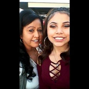 Meet your Posher, Sally